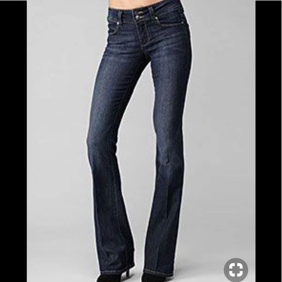 PAIGE Denim - Paige Hidden Hills denim jeans. Size 31.